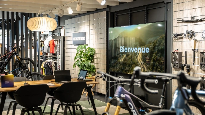 Réalisation du showroom de Castella 2.0